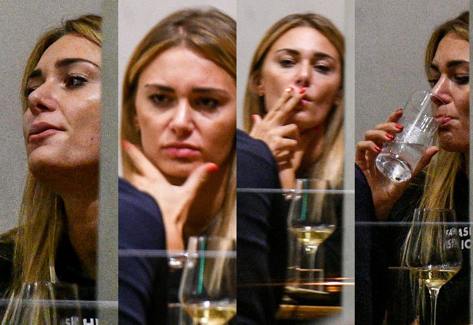 2Odprężona Jessica Ziółek łapie buszka i popija szampana