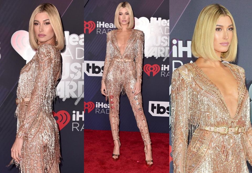 2Hailey Baldwin