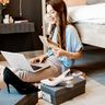 Jak kupować buty przez internet? Wszystko, co musisz wiedzieć o kupowaniu obuwia online [PORADNIK]