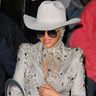 „Kowbojski” trend to już fenomen. Wszystko przez Beyoncé. Wiosną musisz mieć te dwie rzeczy