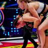 „Bokserskie” warkocze wracają do łask na fali popularności freak fightów. Teraz nosi się je inaczej