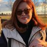 Katarzyna Dowbor w stylowej kamizelce. Ten model błyskawicznie znika ze sklepów i pasuje kobietom w każdym wieku