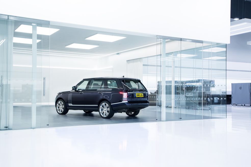 Jaguar Land Rover SVO otwiera nowe centrum techniczne w