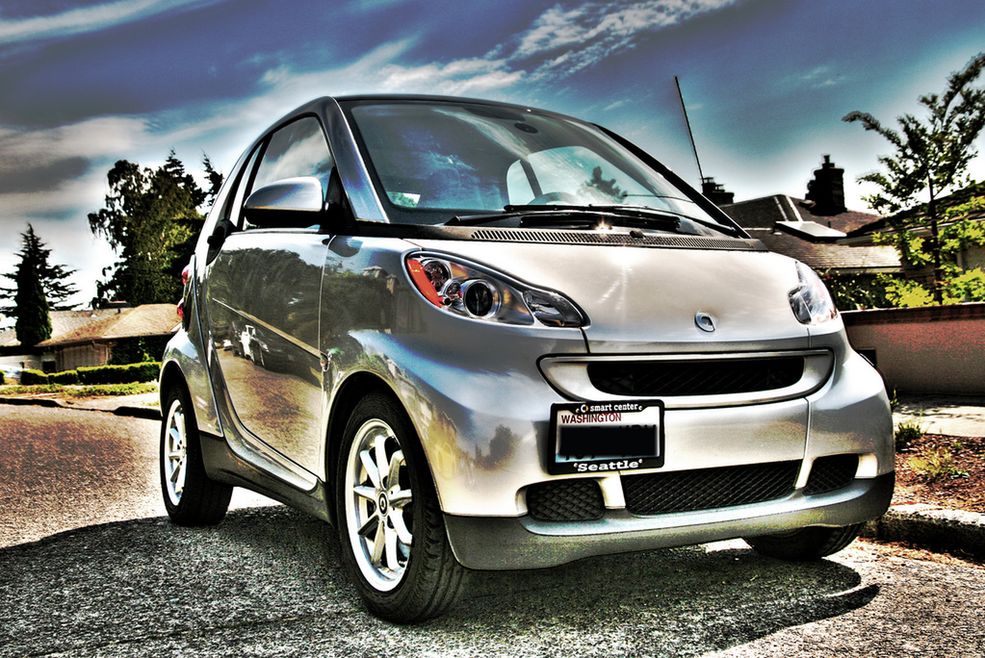 Samochody w HDR Smart Fortwo, fot na lic. CC; Flickr.com/by GoRun26