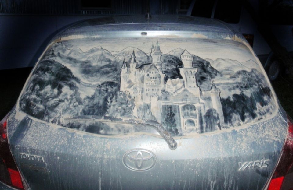 Dzieła sztuki na samochodach Toyota Yaris