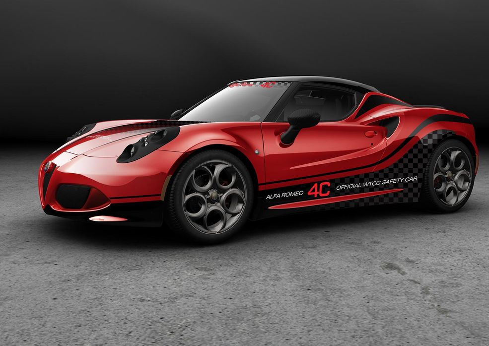 Alfa Romeo 4C - samochód bezpieczeństwa WTCC
Od ubiegłego roku w WTCC (World Touring Car Championship) samochodem bezpieczeństwa jest Alfa Romeo 4C. Auto zadebiutowało w tej roli w Marakeszu w dniach 12-13 kwietnia 2014.