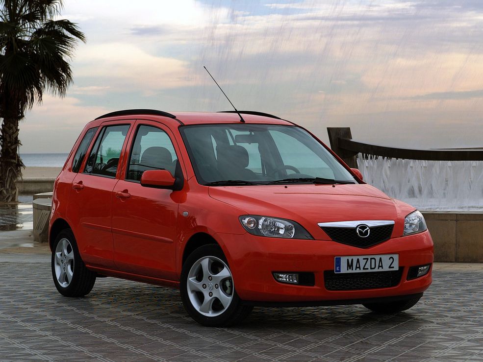 Mazda 2 dane techniczne, spalanie, opinie, cena