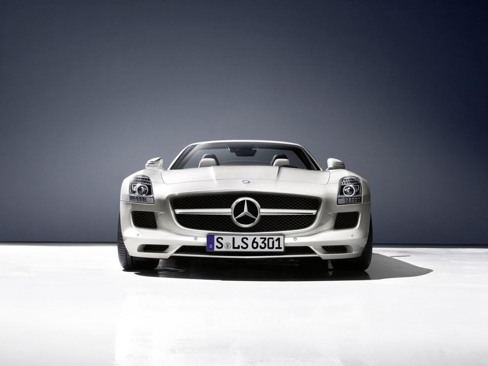 Mercedes SLS AMG Roadster