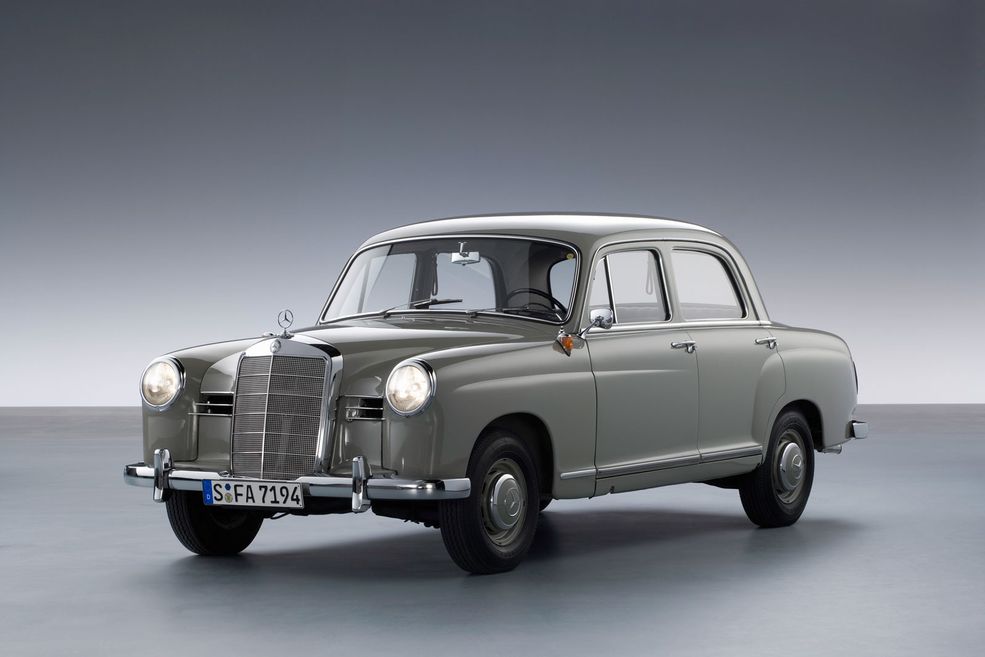 1953 Mercedes-Benz W120 Ponton (fot. autowallpaper.de)