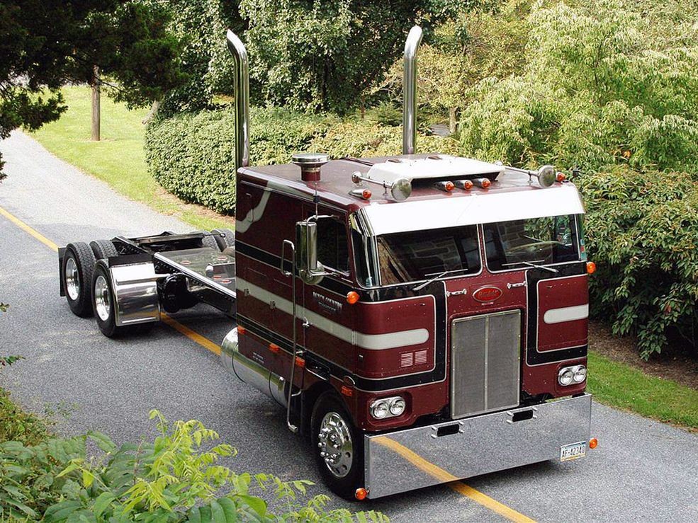 1969 Peterbilt 352