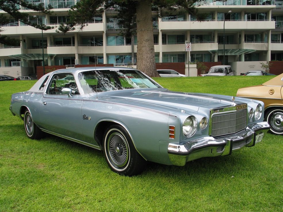 1975 Chrysler Cordoba Coupe (fot. lh3.ggpht.com)