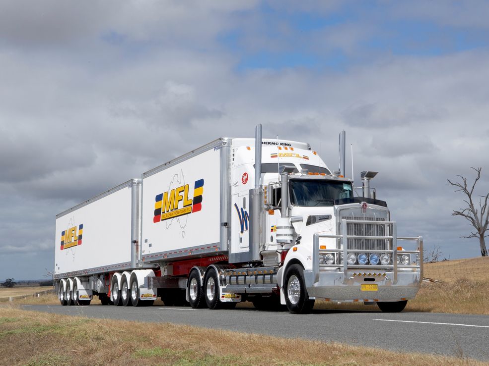 2002 Kenworth T401T