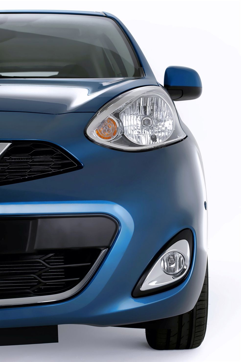 2013 Nissan Micra (9)