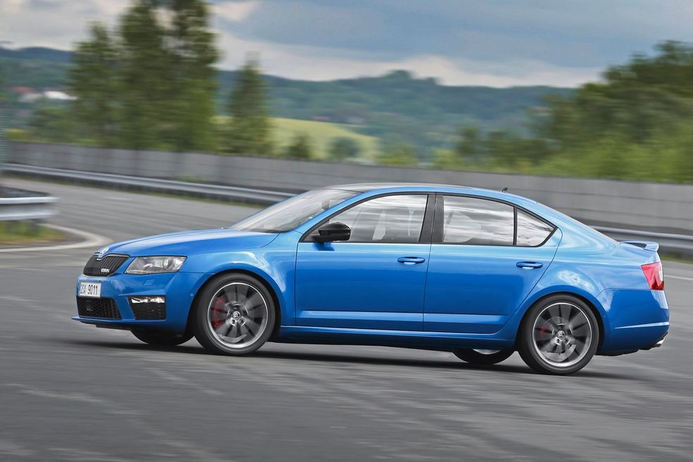 2014 Skoda Octavia RS (5)