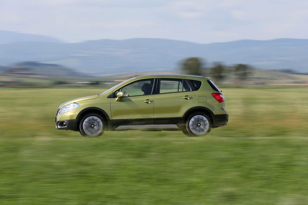2014 Suzuki SX4 (15)
