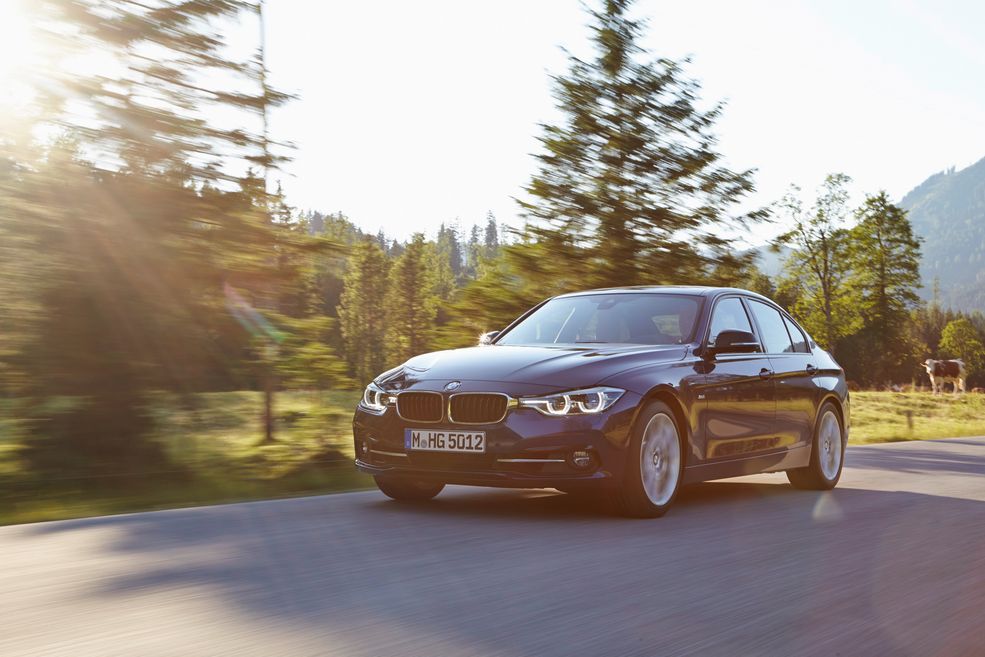 BMW Serii 3 po liftingu na nowych zdjęciach [galeria zdjęć