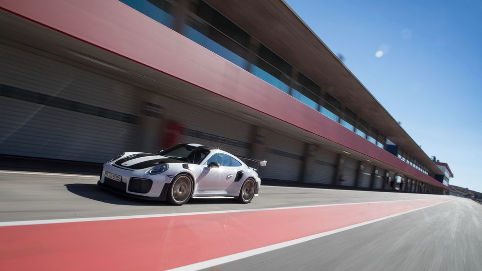 Porsche 911 GT2 RS (2017)