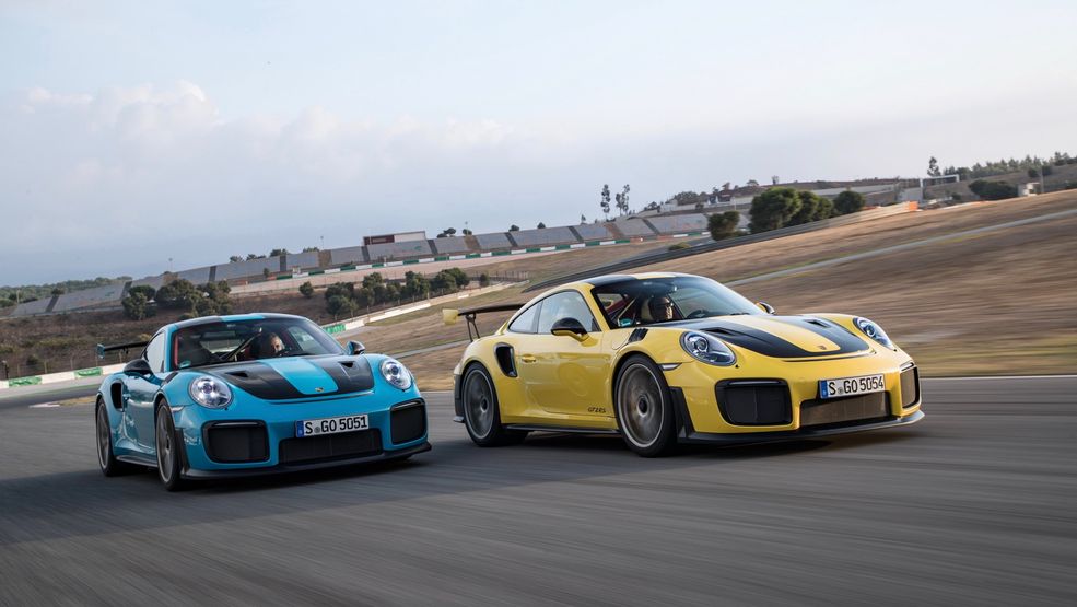 Porsche 911 GT2 RS (2017)