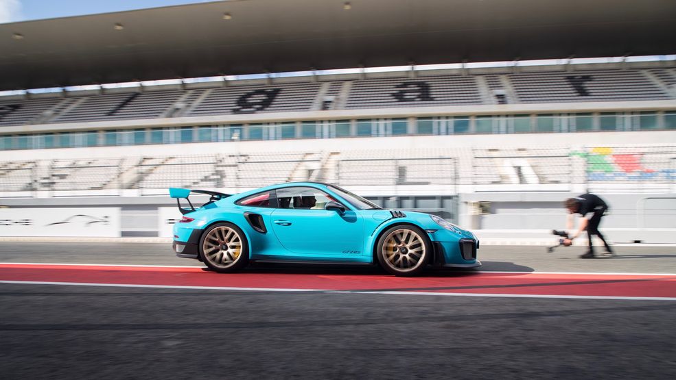 Porsche 911 GT2 RS (2017)