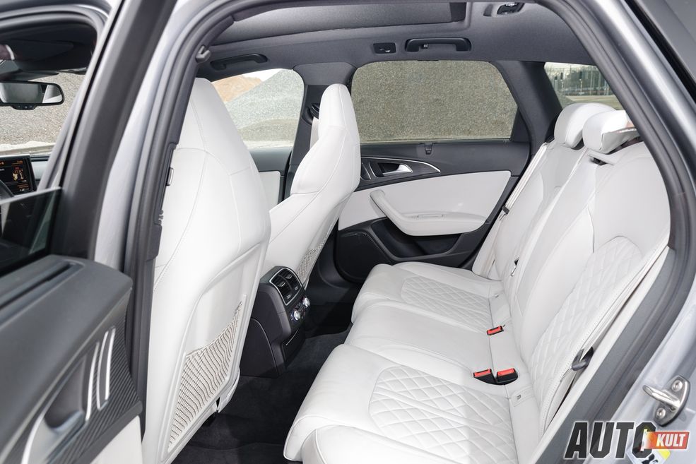 Wnętrze Audi A6 Avant