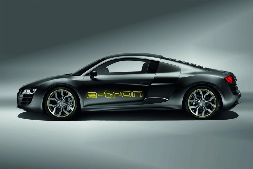 Audi R8 e-tron-21