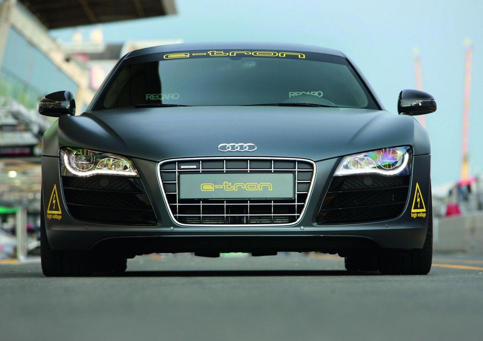 Audi R8 e-tron-26