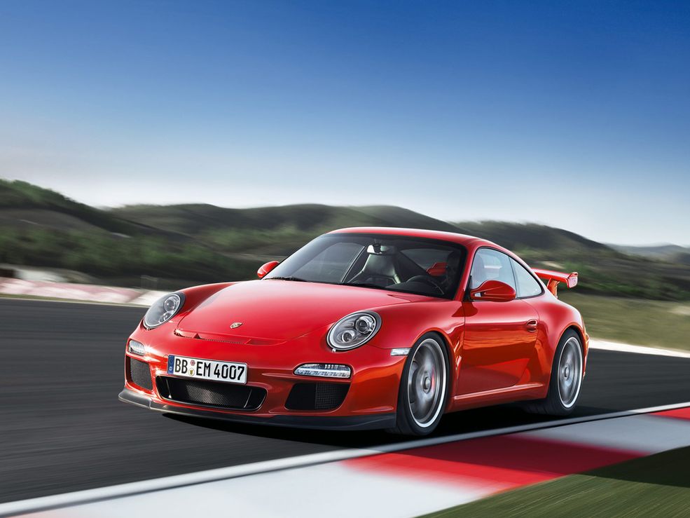 Ponownie czas wykręcony przez Horsta von Saurmę. Tym razem w Porsche 911 GT3 mkII - 7:40.
