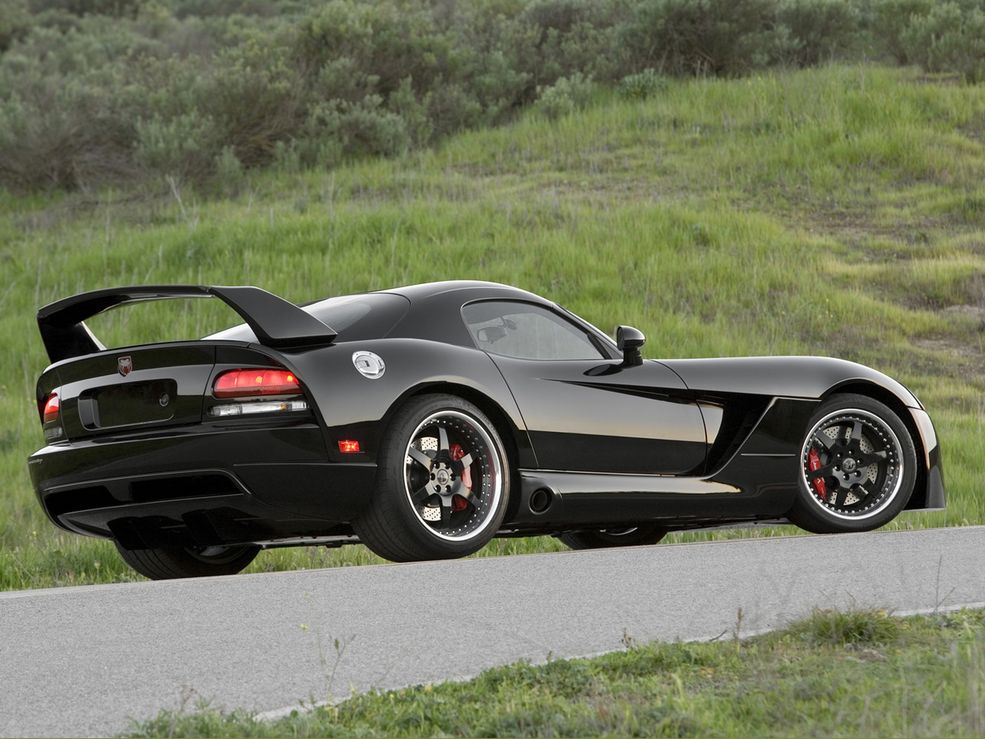 Hennessey Viper Venom SRT-10 700NM Neiman Marcus Special Edition fot.2 Hennessey Viper Venom SRT-10 700NM Neiman Marcus Special Edition