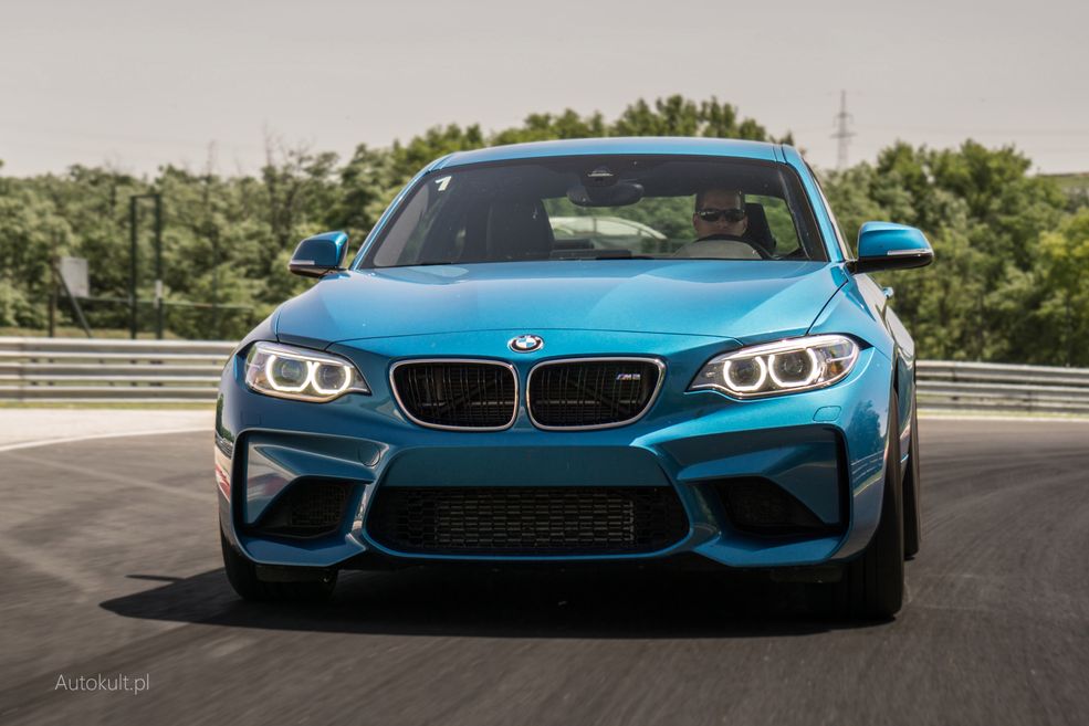 BMW M2 (2016)