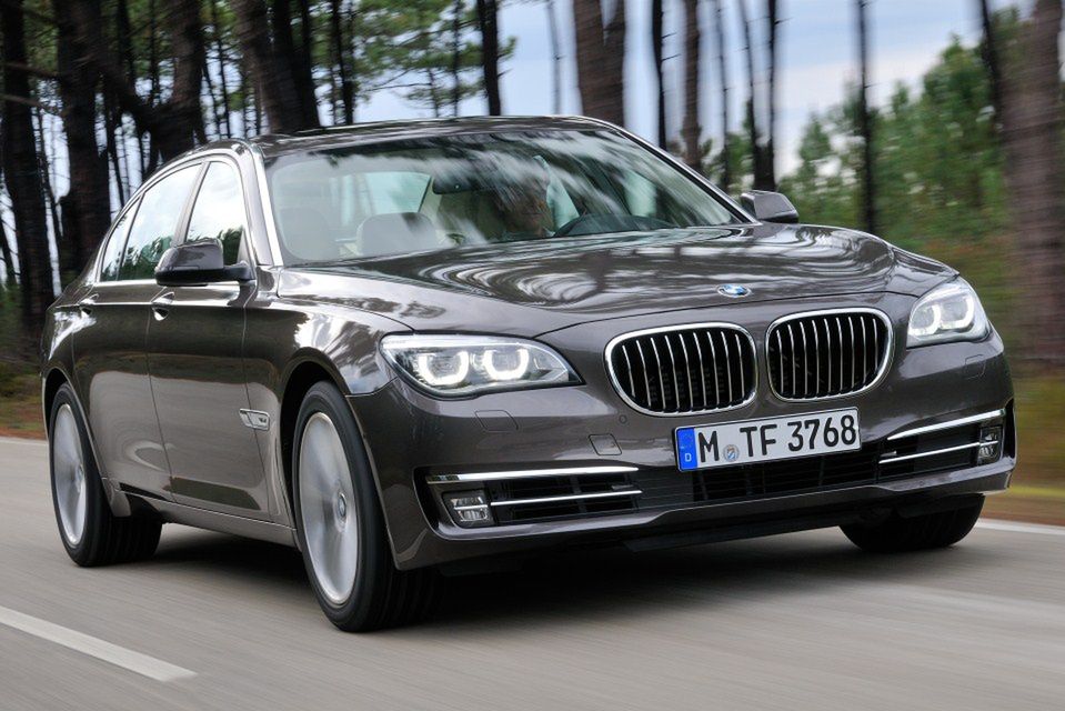 BMW serii 7 2013 (23)