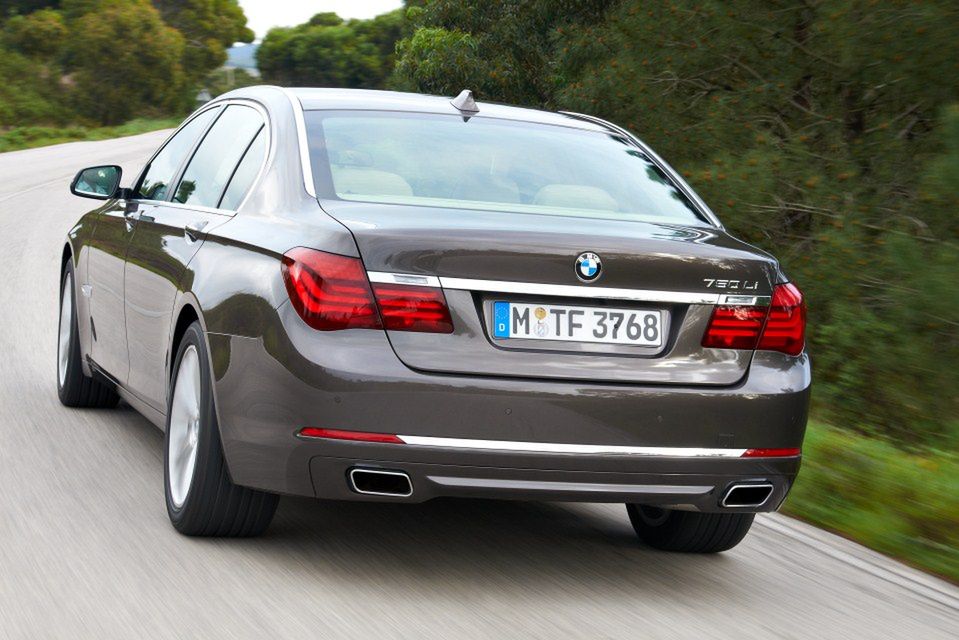 BMW serii 7 2013 (26)