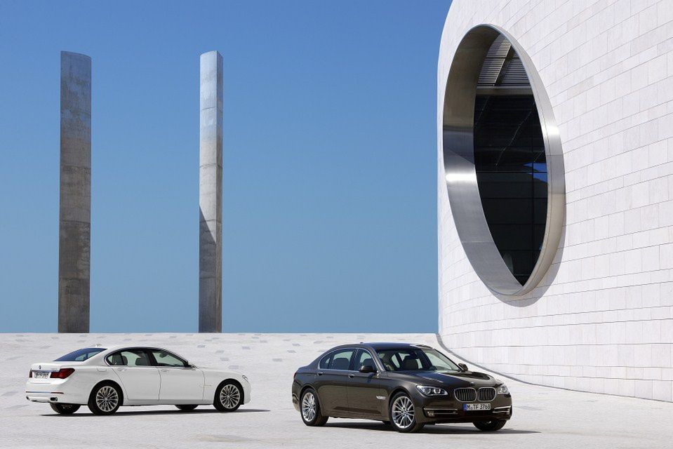 BMW serii 7 2013 (5)
