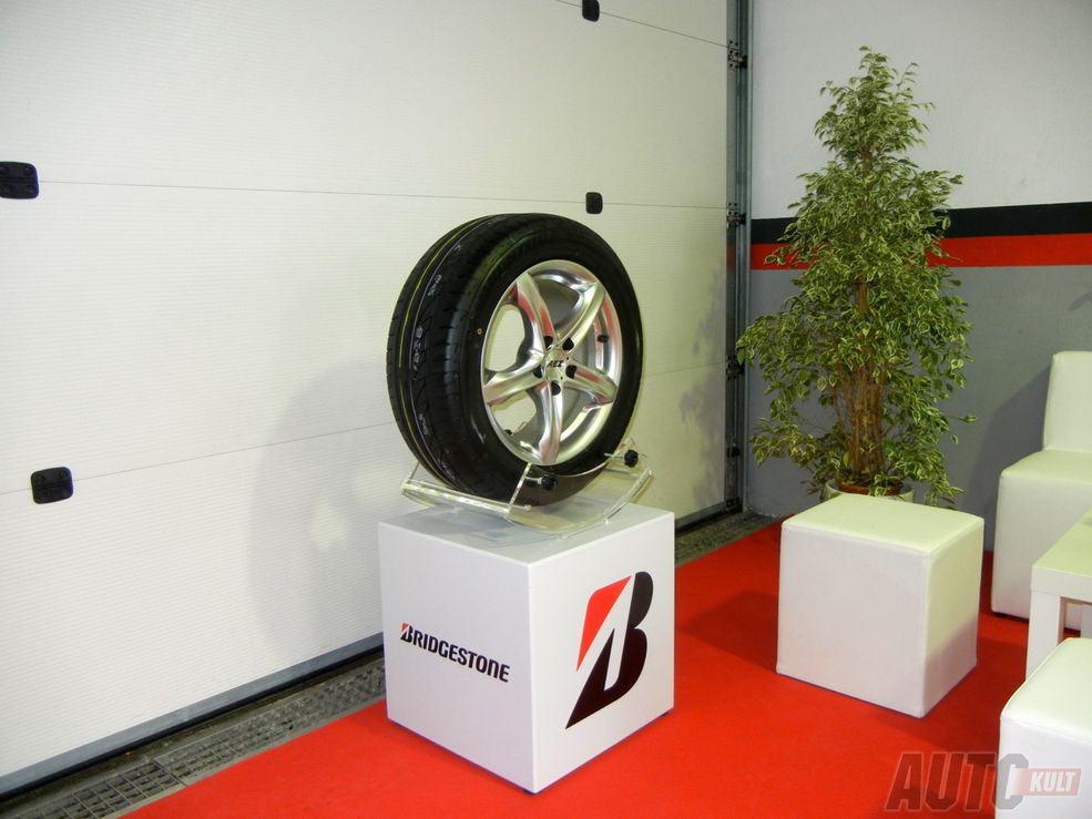 Bridgestone Ultimate Adrenalin Experience (Ascari Race Resort)-20