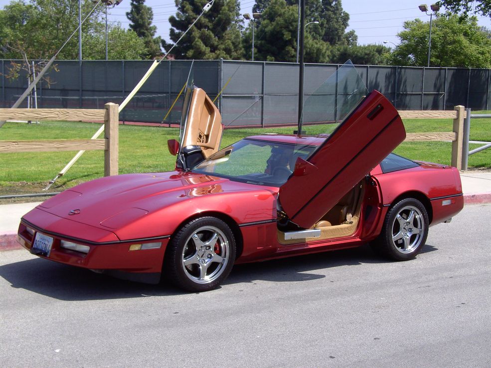 Chevy Corvette C4 (fot. image.corvettefever.com)
