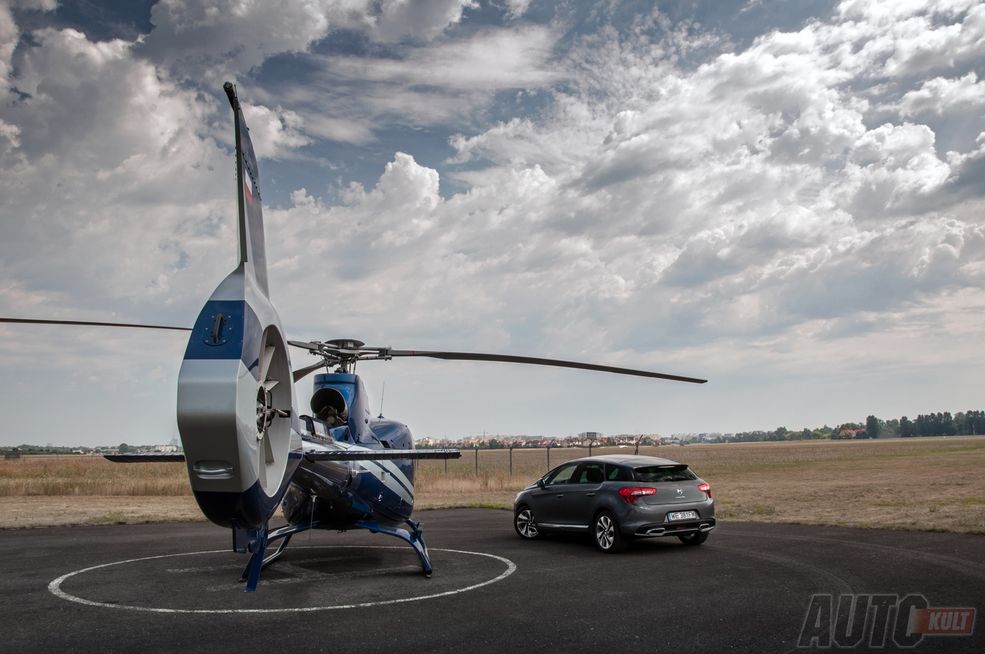 Citroen DS5 i Eurocopter EC130 (6)