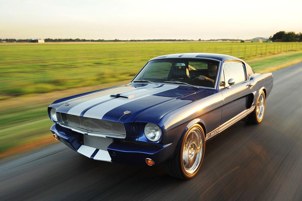 Classic Recreations 1966 Shelby GT350CR (12)