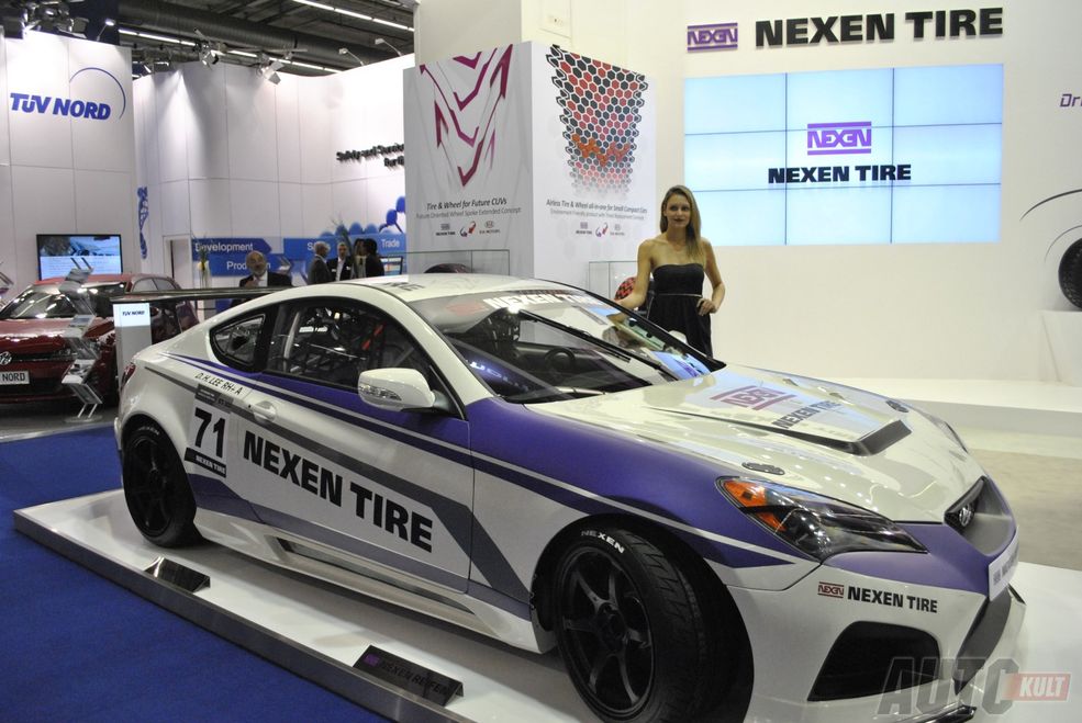 Hostessy Frankfurt Motor Show 2013