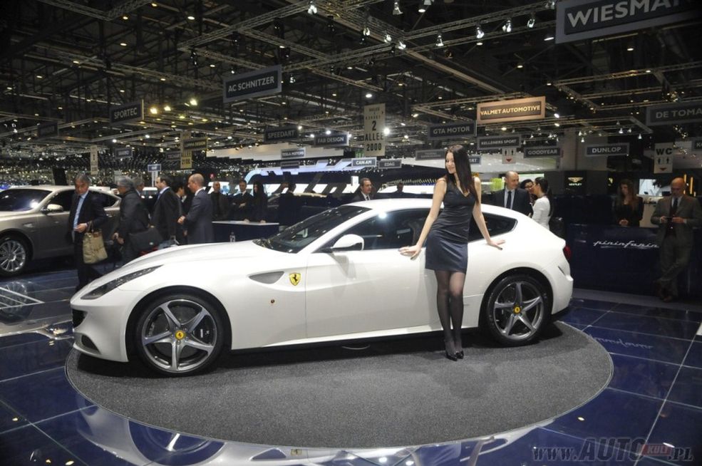 Hostessy z Geneva Motor Show