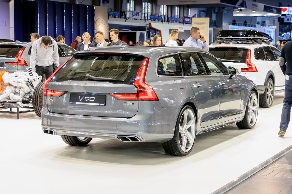 Volvo V90