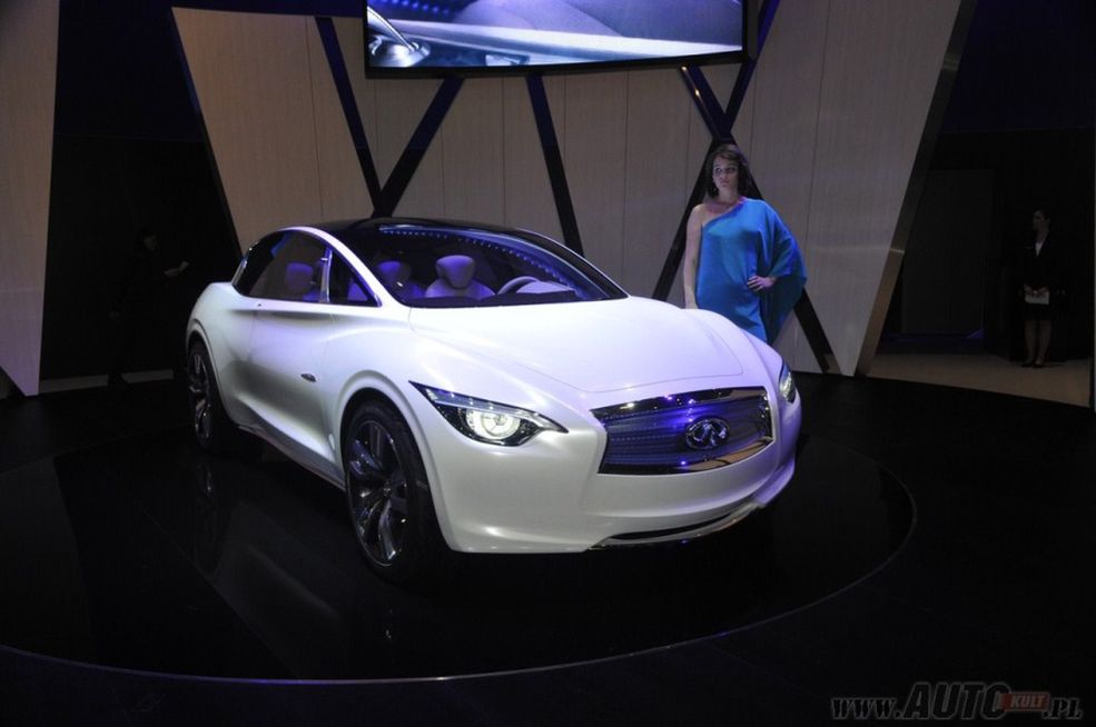 Hostessy z Geneva Motor Show