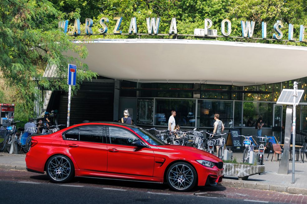 Jednak BMW M miały przewagę liczbową.