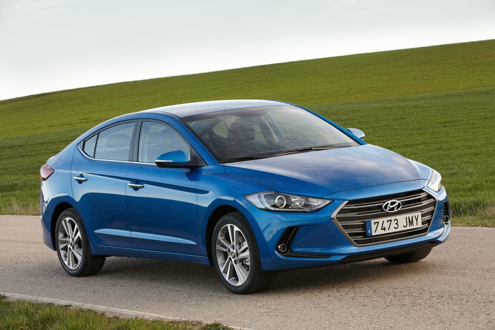 Hyundai Elantra dane techniczne, spalanie, opinie, cena