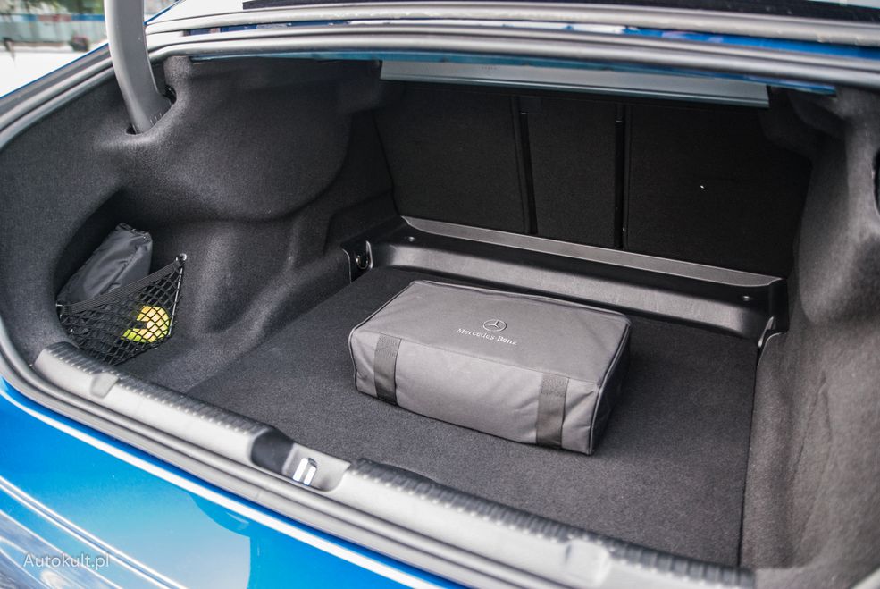 In such a case, the charging cable, for example, from the post, is hidden