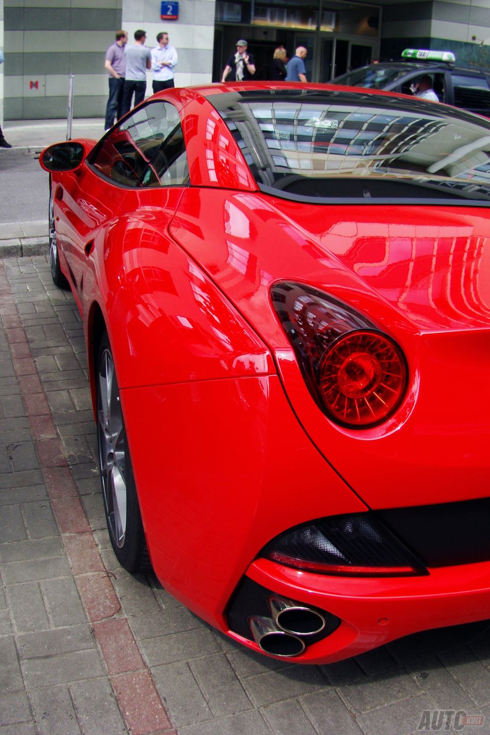Ferari California (fot. Mariusz Zmysłowski)