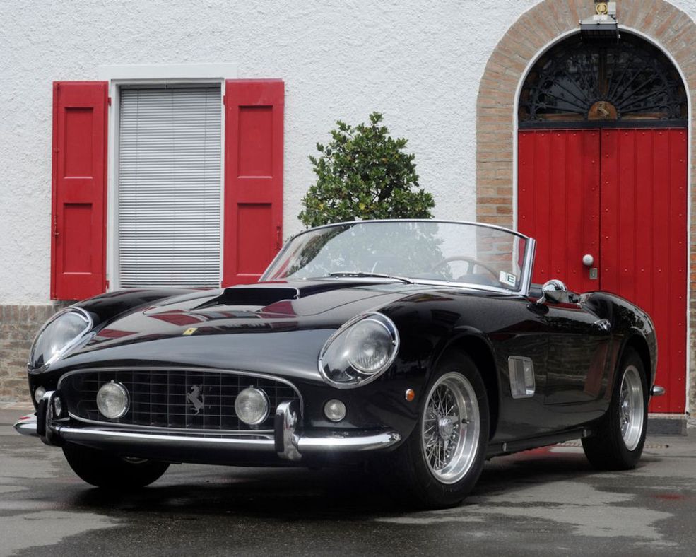 Ferrari 250 GT California Spyder (fot. theautochannel.com)