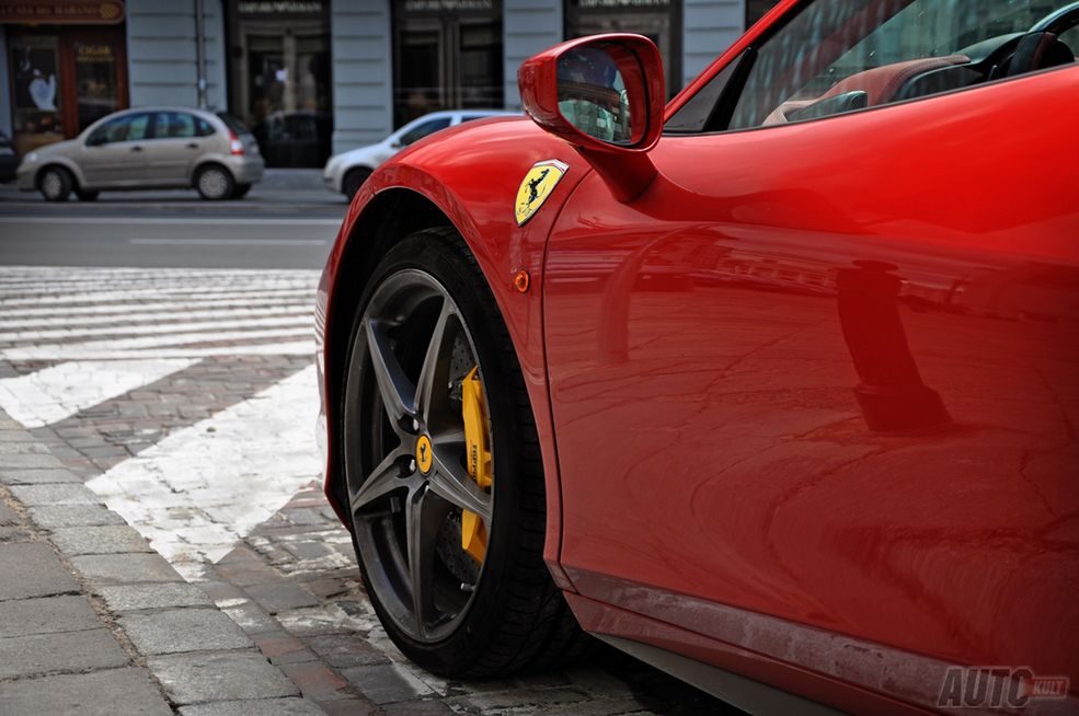 Ferrari 458 Italia (Fot. Mariusz Zmysłowski)