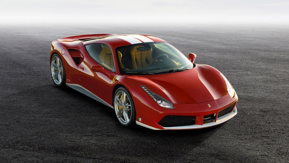 Ferrari 488GTB The Schumacher
Czerwony lakier, białe dodatki oraz klasyczne wnętrze z żółtymi akcentami - ten egzemplarz 488 GTB ma upamiętnić triumf Michaela Schumachera z 2003 roku, gdy zapewnił on Ferrari mistrzostwo konstruktorów w bolidzie F2003-GA.