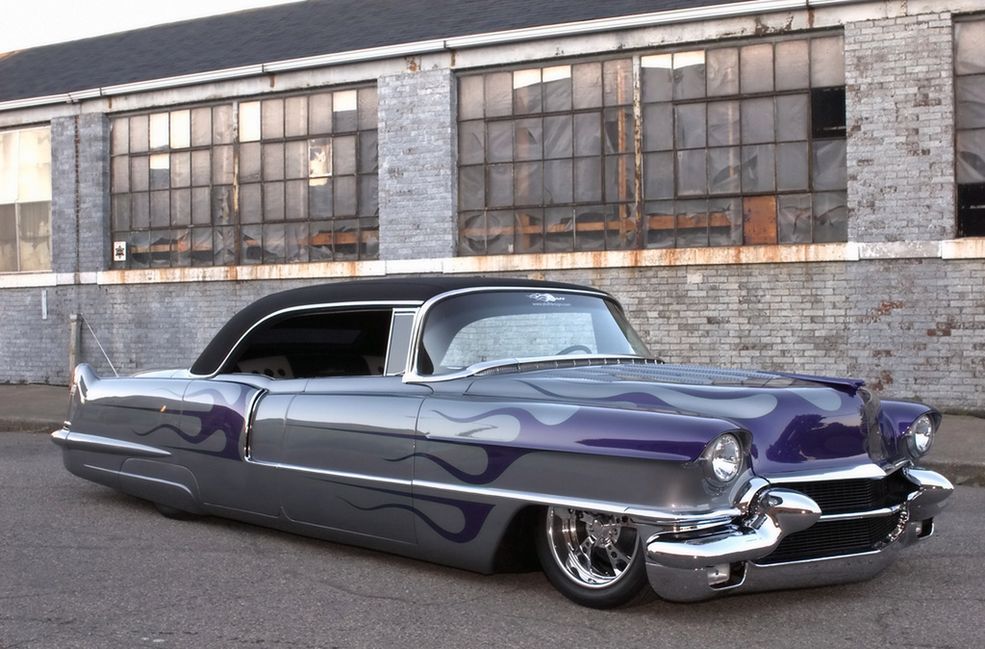 Lowridery: centymetry ponad ulicami Cadillac Firemaker