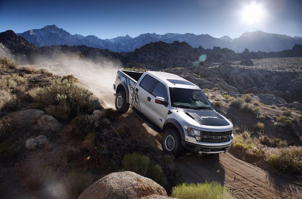 Ford F-150 SVT Raptor (fot. globalmotors.net)