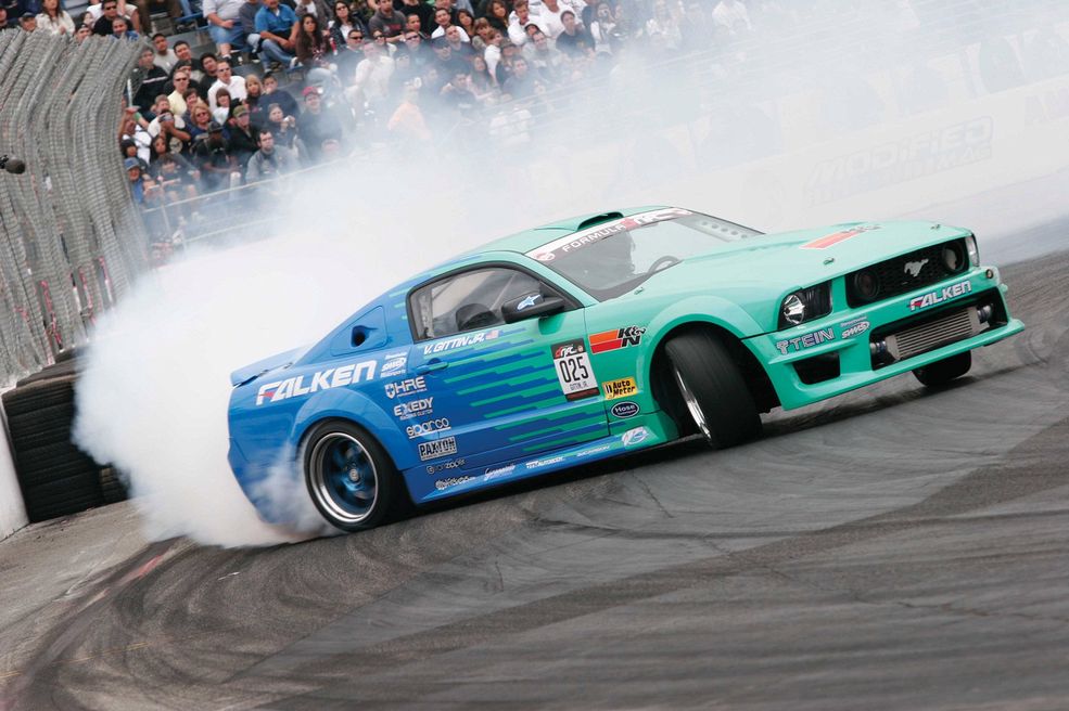 Ford Mustang foto: paxtonauto.com